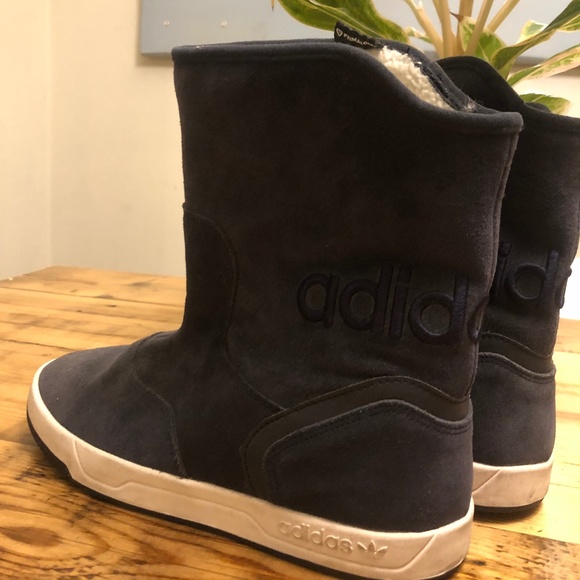 Adidas slip on boots - Picture 1 of 2